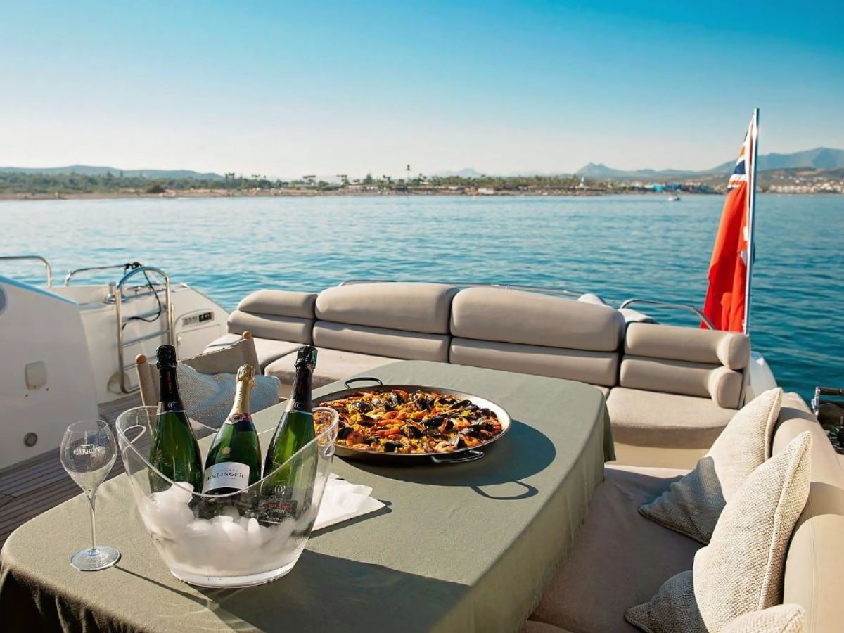 Sunseeker Predator 72